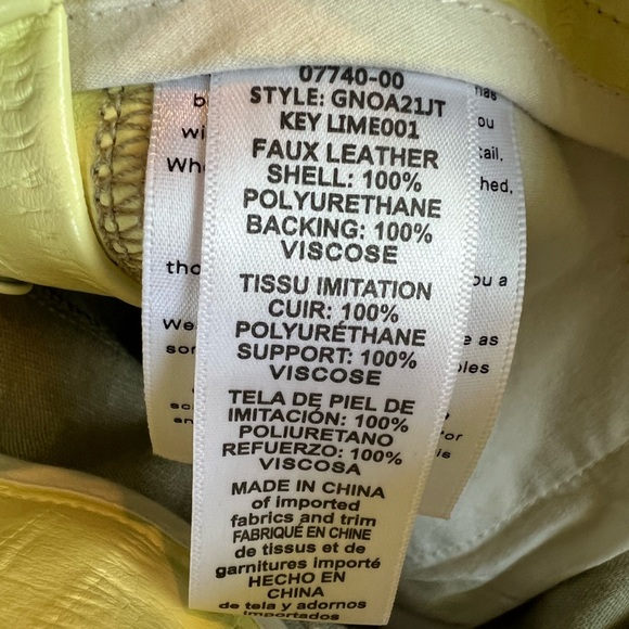 Good American women’s key lime, yellow faux leather overalls, size 15, straight - Picture 16 of 16
